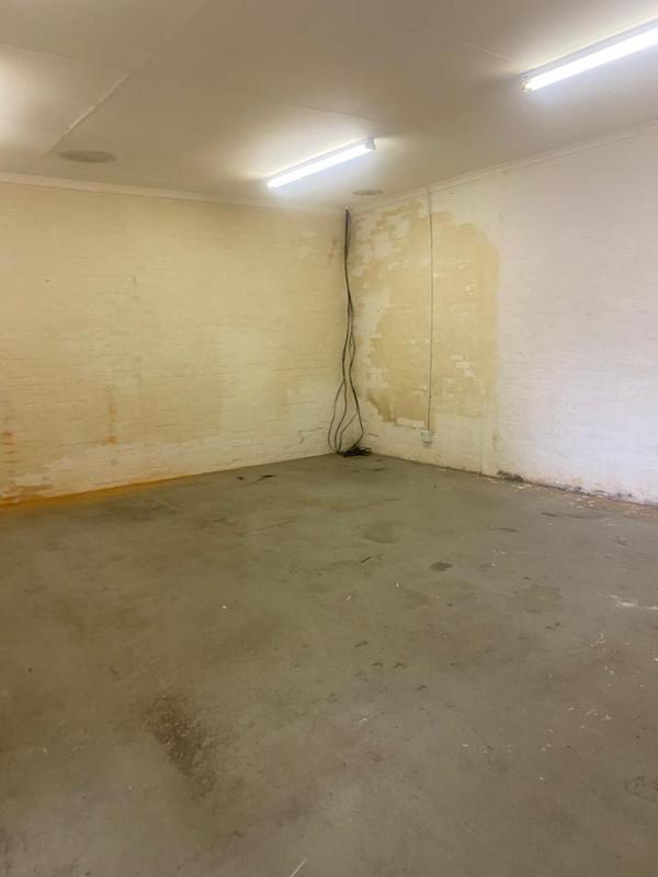 To Let commercial Property for Rent in Bloemendal Eastern Cape